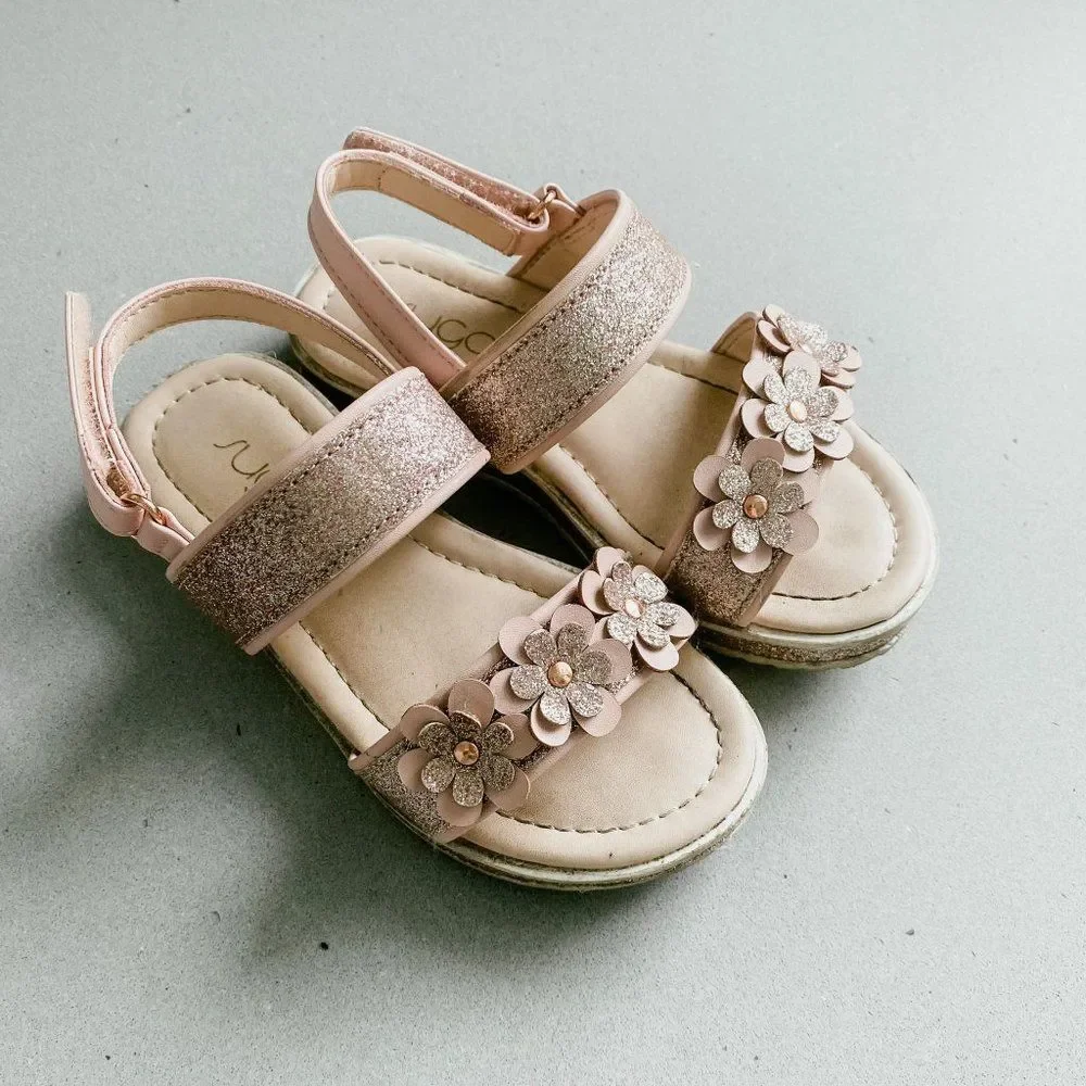 Sugar Girl's Glittery Open Toe Sandal, Size 9M